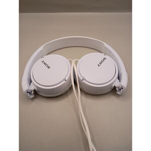 Sony MDR-ZX110NC Noise Cancelling Wired White Headphones TESTED WORKING